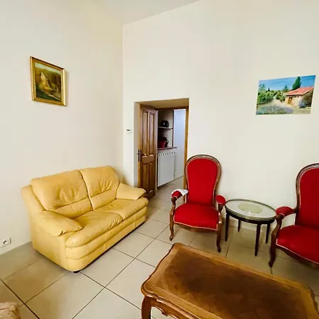 Jolie Maison A 5 Minutes De La *